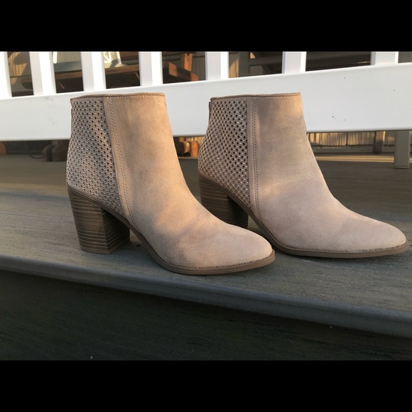 Steve Madden Shoes - Steve Madden booties